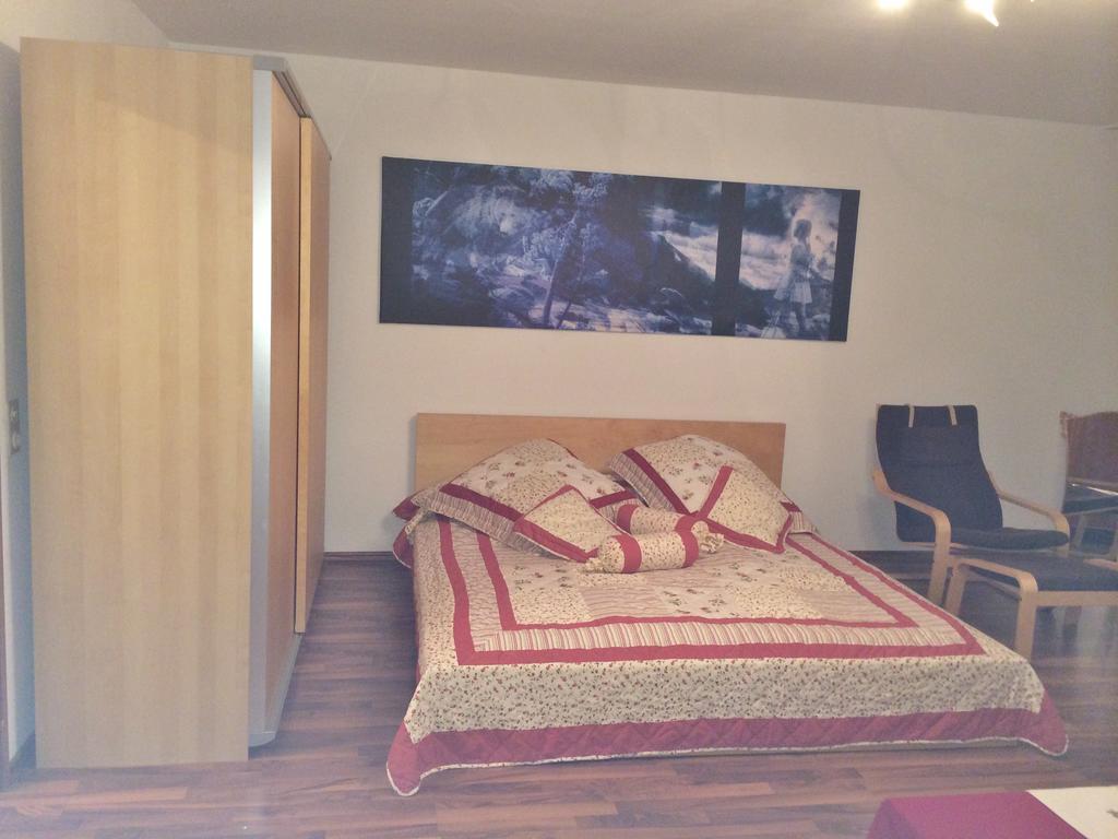 2Places Side Lörrach Habitación foto